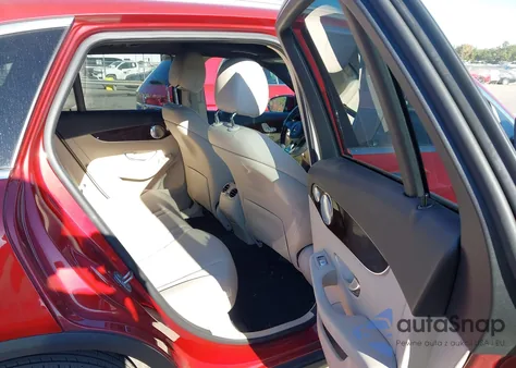 2018 Mercedes-Benz Glc 300 4Matic из США, поврежденный, VIN WDC0G4KB2JV047210